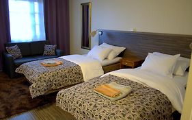 Kartanohotelli Saari